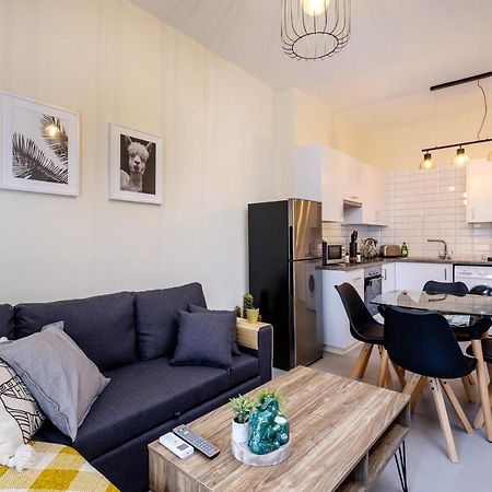 The Joy - Centre One Bedroom Flat ラルナカ エクステリア 写真