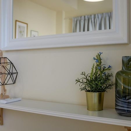 The Joy - Centre One Bedroom Flat ラルナカ エクステリア 写真