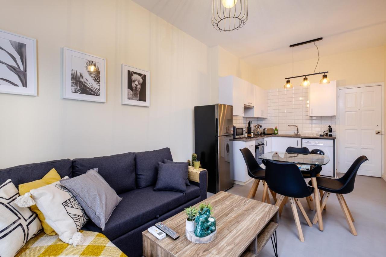 The Joy - Centre One Bedroom Flat ラルナカ エクステリア 写真