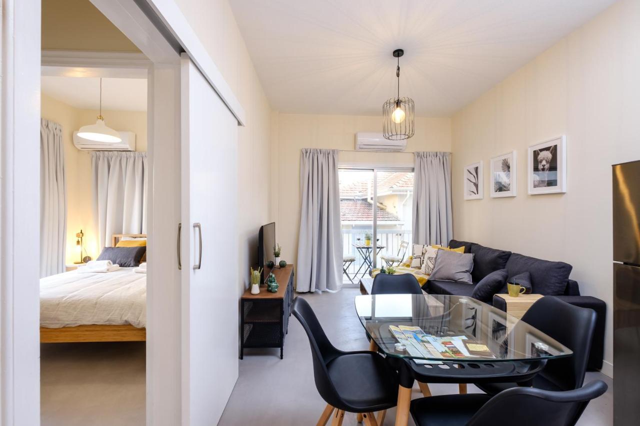 The Joy - Centre One Bedroom Flat ラルナカ エクステリア 写真