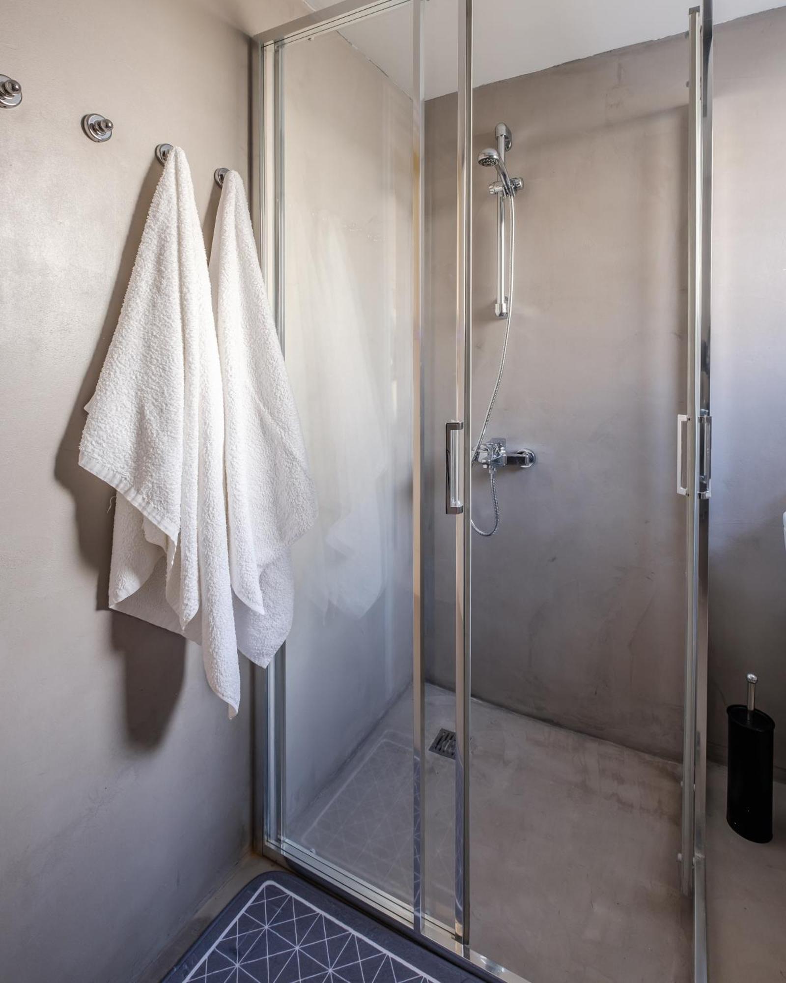 The Joy - Centre One Bedroom Flat ラルナカ エクステリア 写真