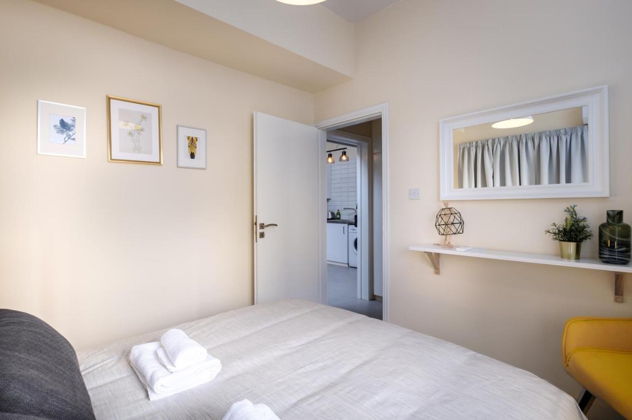 The Joy - Centre One Bedroom Flat ラルナカ エクステリア 写真
